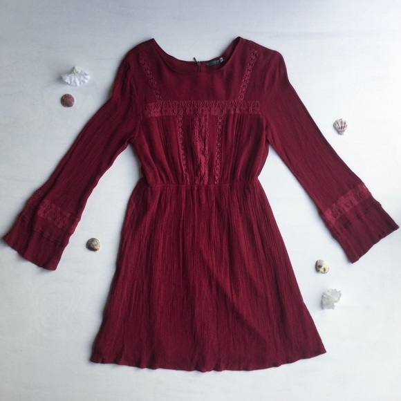 EARTHBOUND Dresses & Skirts - Earthbound - Auburn, Long Sleeved Dress
